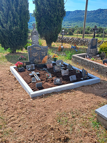 saint-affrique-aveyron-steles